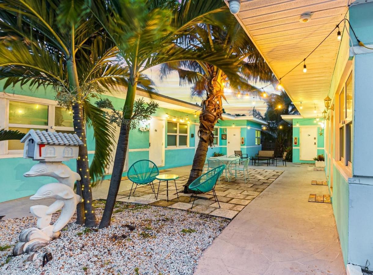 Downtown Hollywood Holiday Retreat Dania Beachアパートメント エクステリア 写真